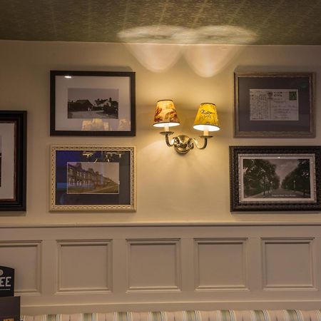 Fairway Inn مانشستر المظهر الخارجي الصورة